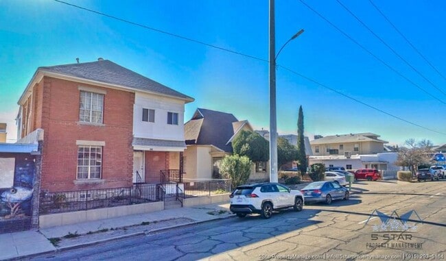 Building Photo - 1 bedroom in El Paso TX 79902 Rental