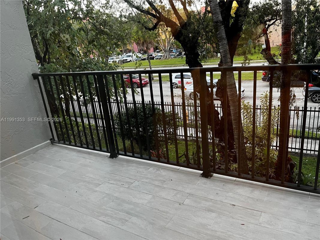 Photo - 210 NW 87th Ave