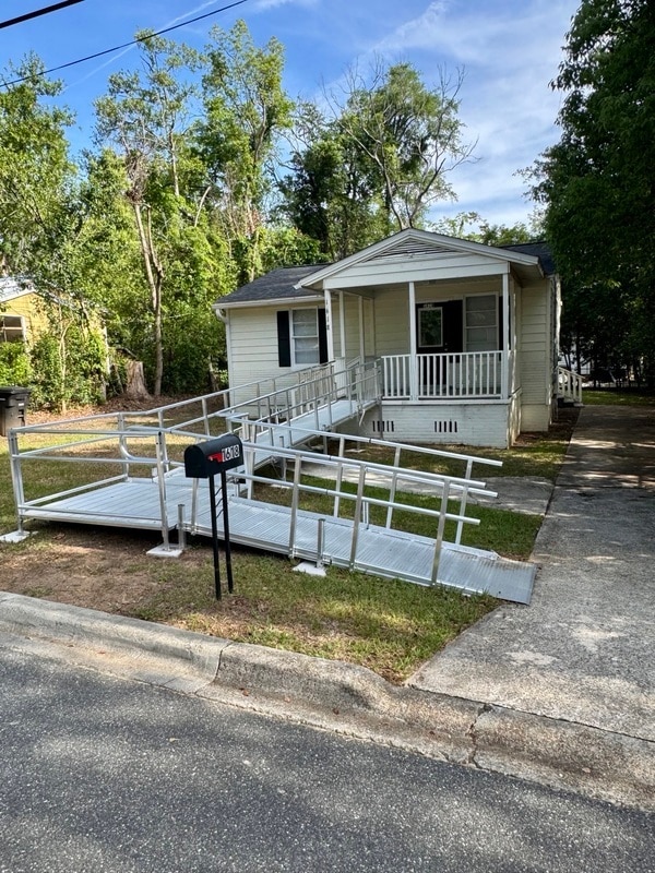 Photo - 1618 Elberta Dr