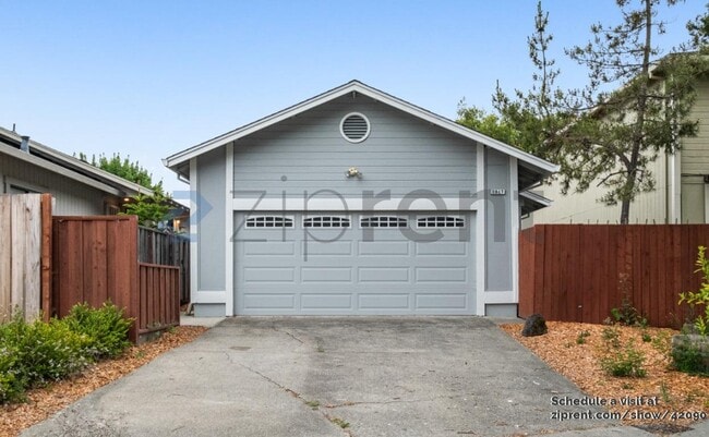 Photo - 1017 Stanislaus Way House