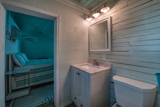 Photo - 1509 Miller Ave