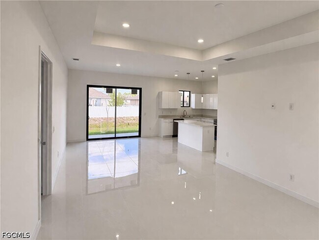 Photo - 2102 NW 25th Pl