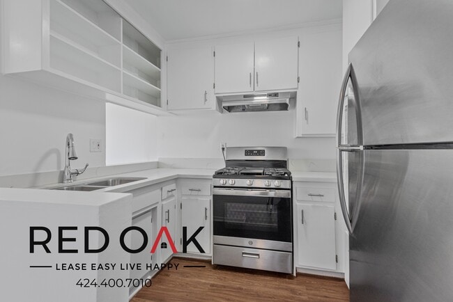 Photo - 1051 N Gardner St Unit 9