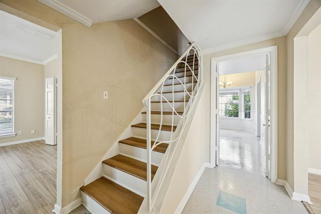 Photo - 7915 Habersham Ln