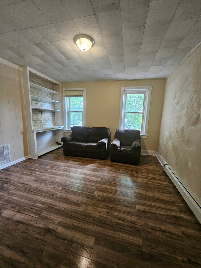 Photo - 733 Stuyvesant Ave Unit 2