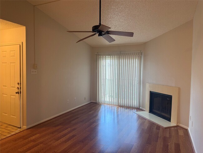 Photo - 2120 El Paseo St Unit 1808