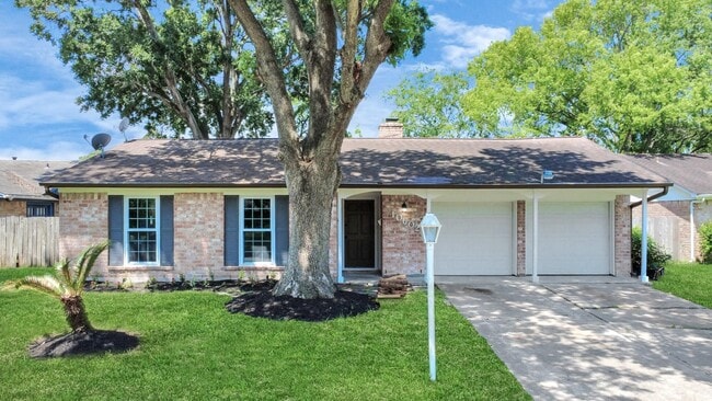 Photo - 10602 Raydell Dr