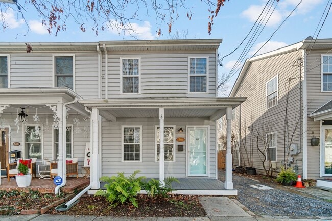 Photo - Must see in Eastport!