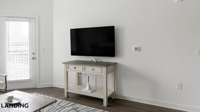 Photo - 2110 Birkhall St Unidad 2130-107