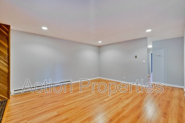 Photo - 505 Cypress Point Dr Unit #238