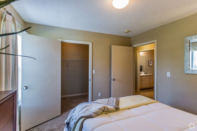 2 BR, 2 BA - 1099 SF - Second Bedroom