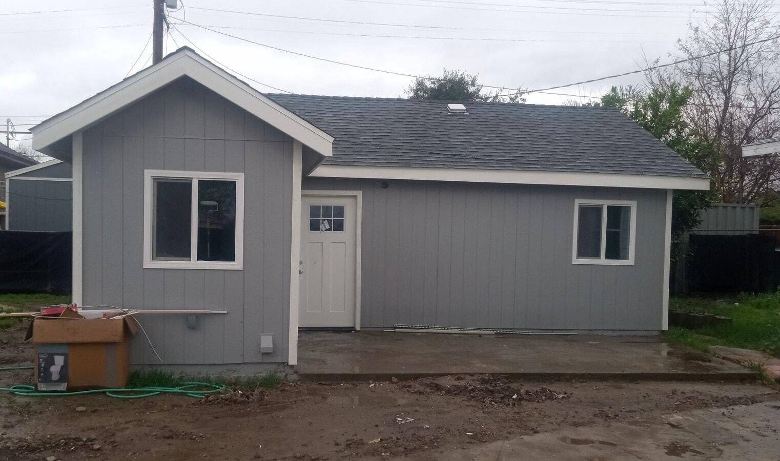 Photo - 690 W 8th St