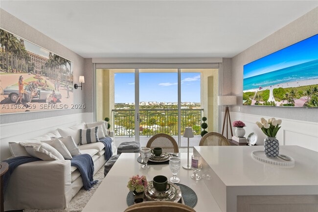 Building Photo - 3350 SW 27th St Unit 1806