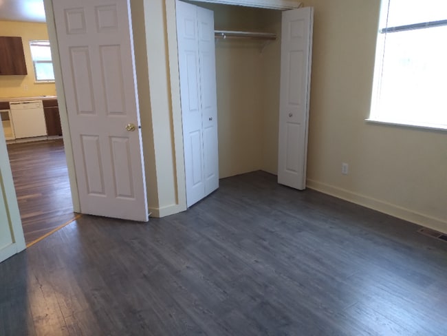 Photo - 39 Middle Way