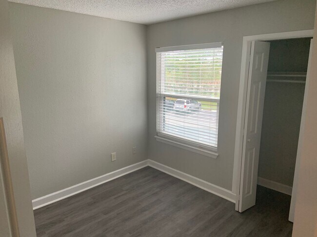 Photo - 3756 Idlebrook Cir