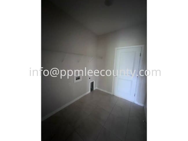 Photo - Fantastic 4 bedroom 2 bath 2 car garage home in Deep Creek