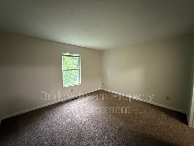 Photo - 4500 Elliot Ave