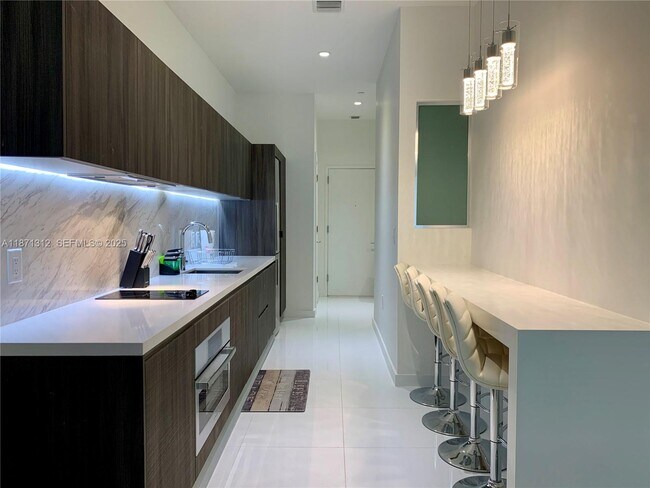 Photo - 851 NE 1st Ave Unit 502