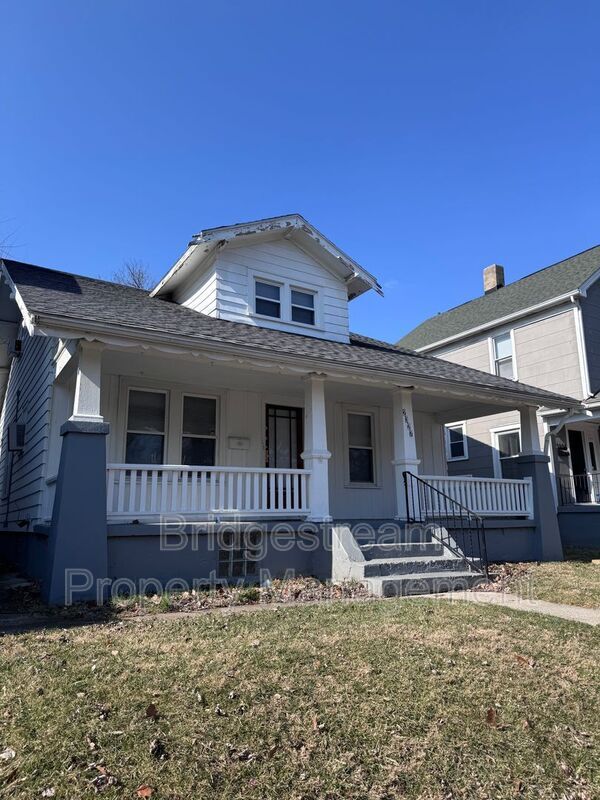 Photo - 2327 Eastview Ave