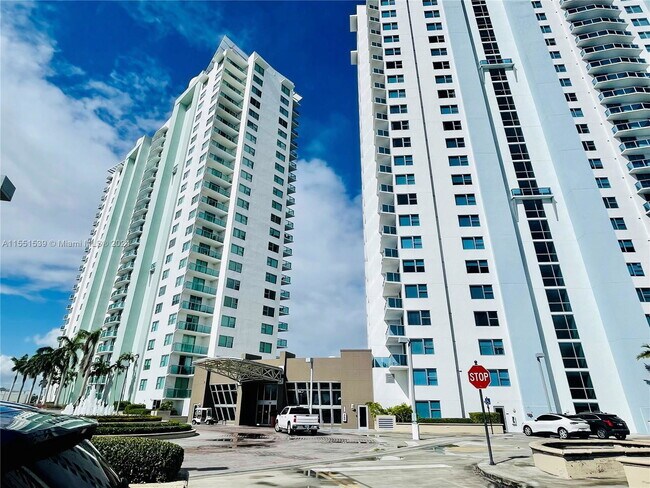 Photo - 2681 N Flamingo Rd