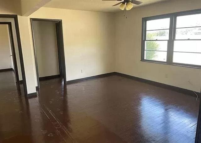 Photo - 910 Circle Dr