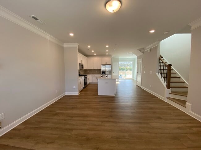 Photo - 5535 Stafford Rd