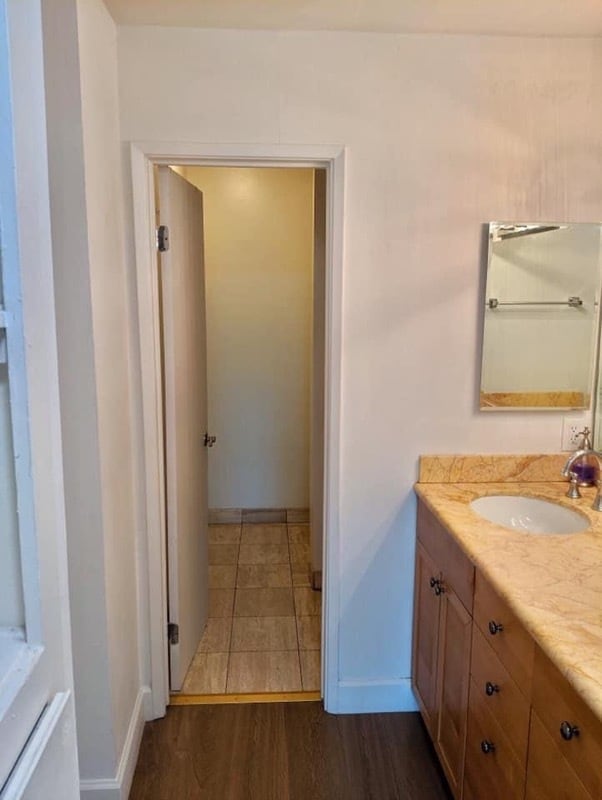 Building Photo - 5460 White Oak Ave Unit G108