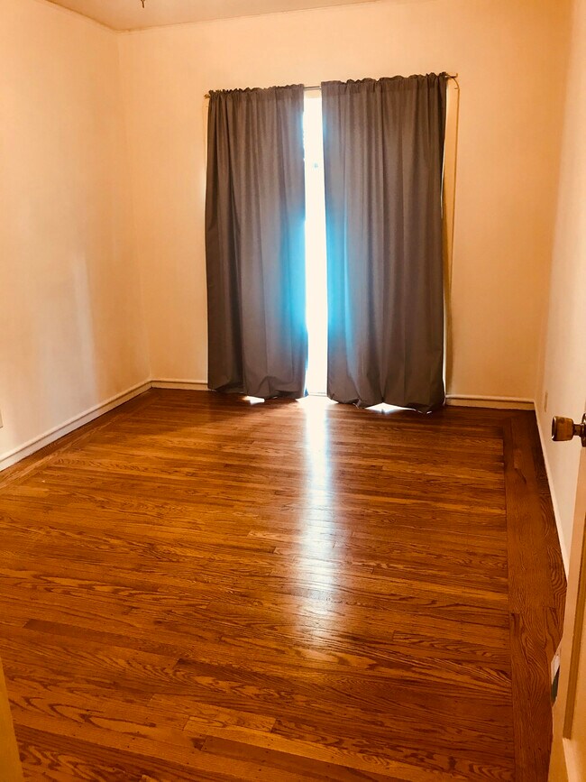 Photo - 1178 Clayton St