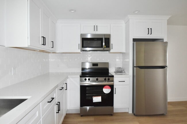 Photo - 14830 Dickens St Unit 14834