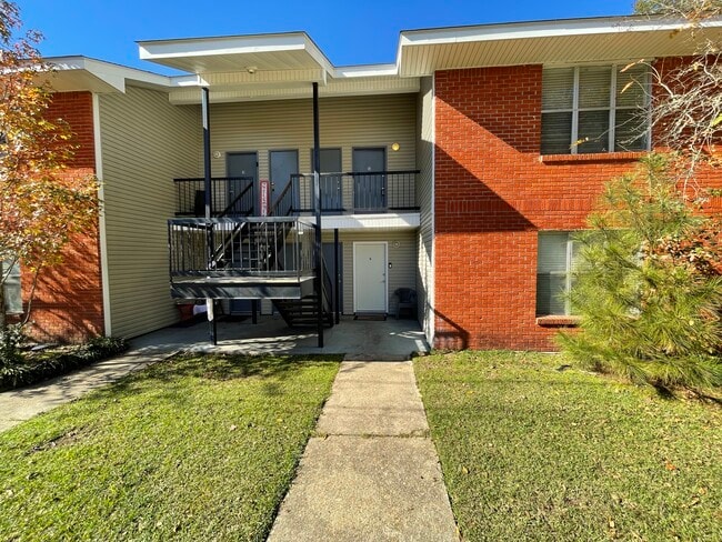 Photo - 390 Guzzardo Ln Unit 2B