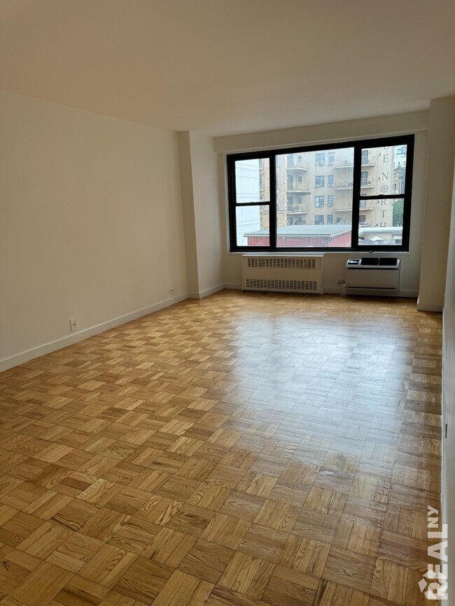 Building Photo - 145 Fourth Avenue Unit 15P Rental