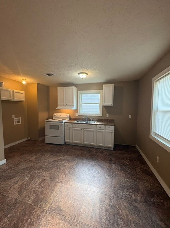 Photo - ED Drive - 108 Unit 108