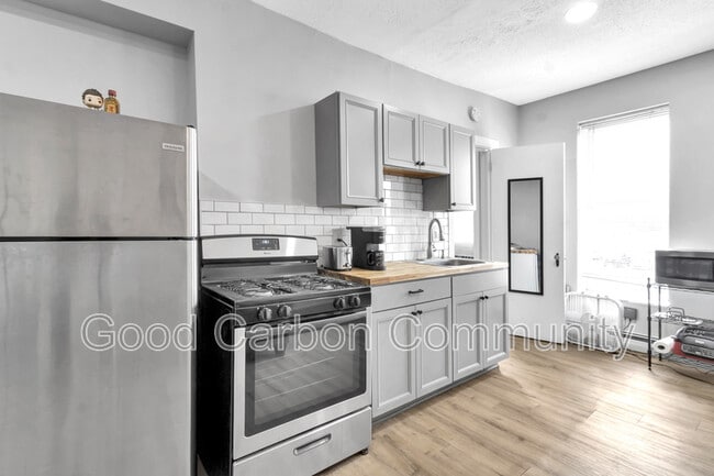 Building Photo - 30 Water St Unit 202