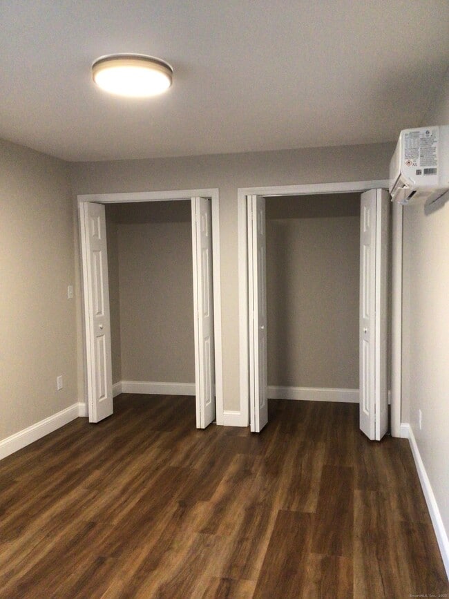 Photo - 30 Charles St