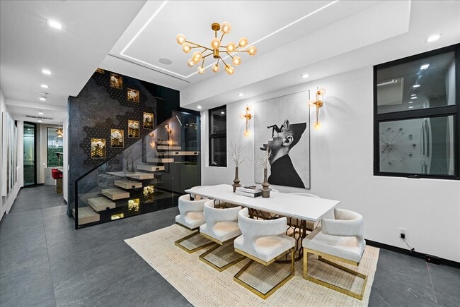 Photo - 840 California Ave