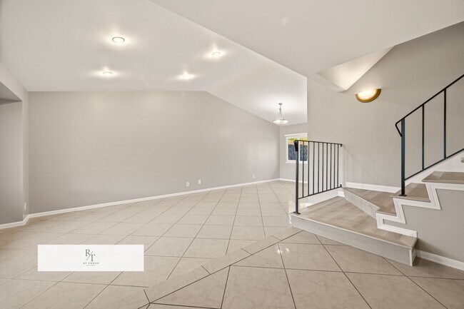 20112 Divino Dr