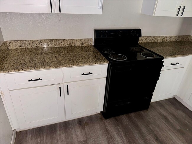 Photo - 5405 Suez St Unit 1