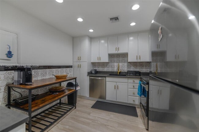 Photo - 1950 S Ocean Dr