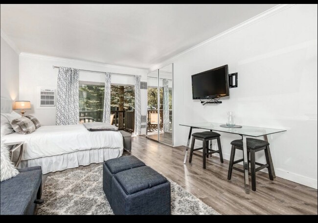 Photo - 2325 Sidewinder Dr Unidad #810