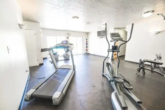 Photo - Laurelwood Estates