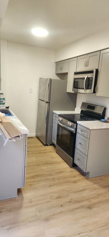 Photo - 326 E 2nd St