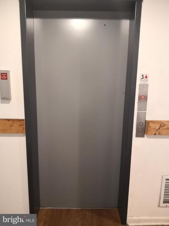 Photo - 1020 Hamilton St