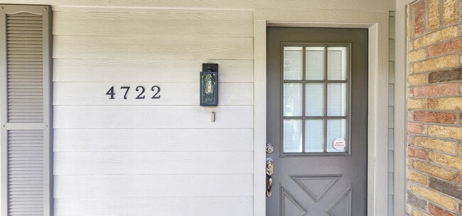 Doorway & Entry Light