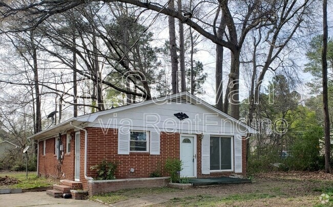 Building Photo - 2421 Dearborn Dr Rental