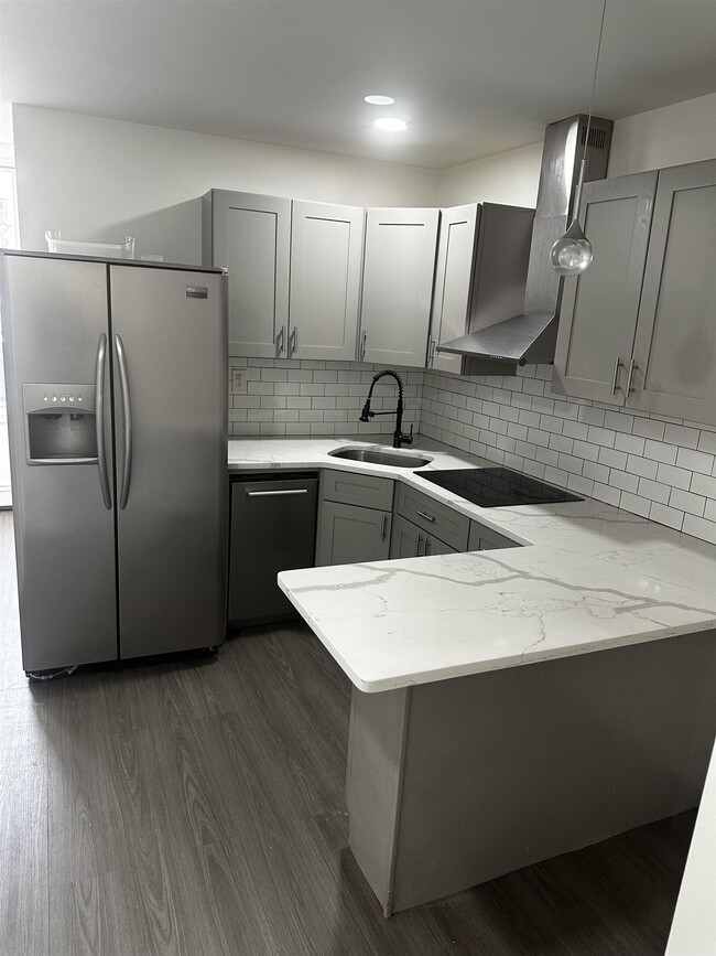 Photo - 609 New York Ave Unit 2R