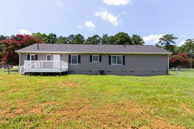Photo - COMING SOON - 3 Bedroom 2 Bathroom Ranch in Newton County!