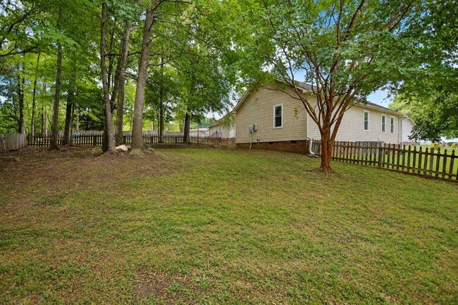 Photo - 2-Bedroom, 1-Bath Home in Fort Mill | $1,995 per Month