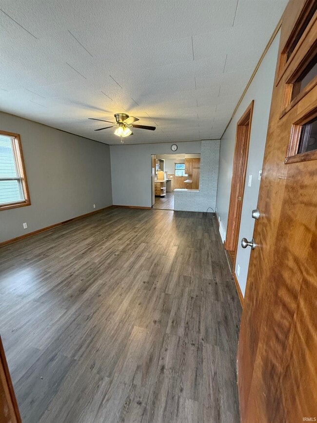 Photo - 1333 Hart St