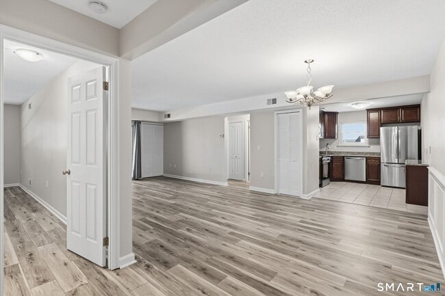 Photo - 808 Twin Circle Dr Unidad 808