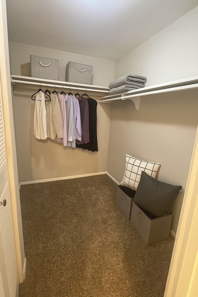 Priority Closet - Brook Run Apartment Complex